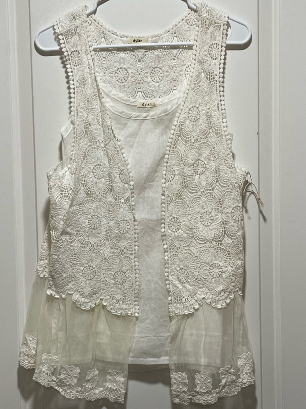 NWOT Vintage Inspired Angelcore Cream Lace Overlay Sleeveless Blouse No Tags XS?